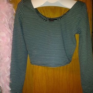 New Green & Black Long Sleeve Crop Top